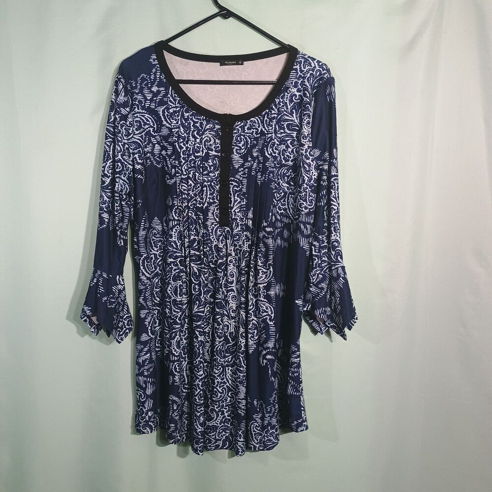 Women’s Navy Blue & White Paisley Print Tunic Top – 3/4 Bell Sleeve Blouse